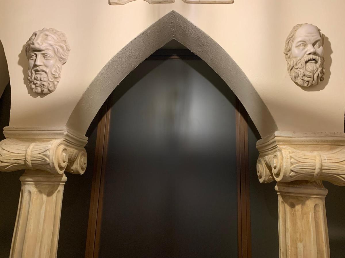 Cortona Suite - The House With Well And The Frescos Palace Exterior foto